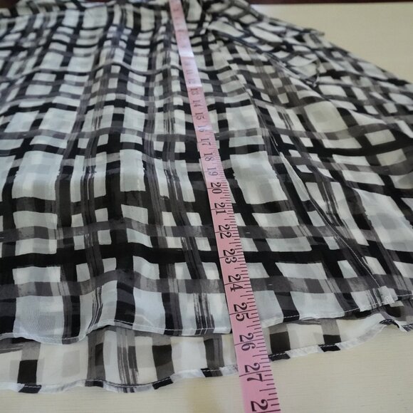 Elle Medium A Line Faux Wrap Skirt - Picture 10 of 12